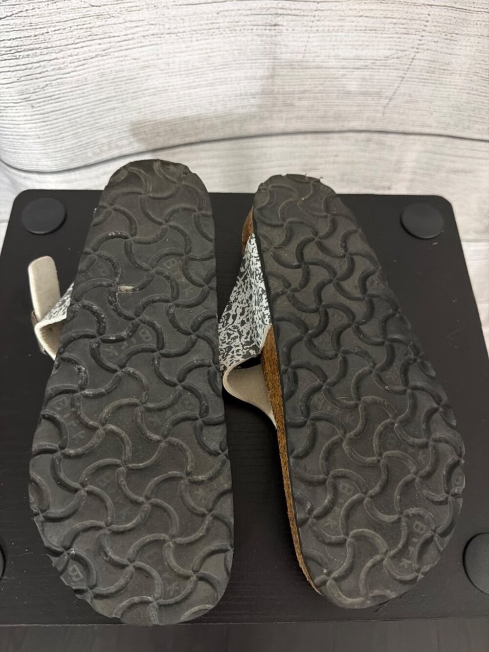 Birkenstock Speckled Gizeh Sandals Size 38 - Picture 3 of 3